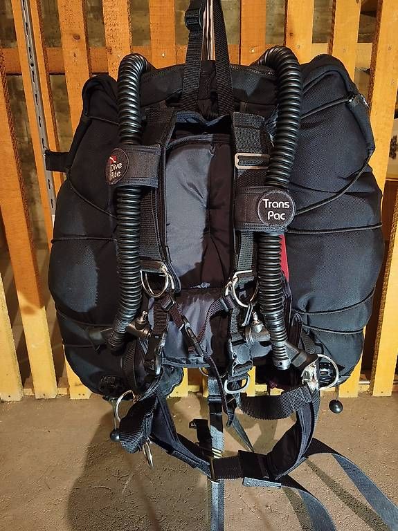 Mute per immersioni: Gilet stabilisateur plongée Dive Rite – Usato da Le Landeron venduto da Snafou 3