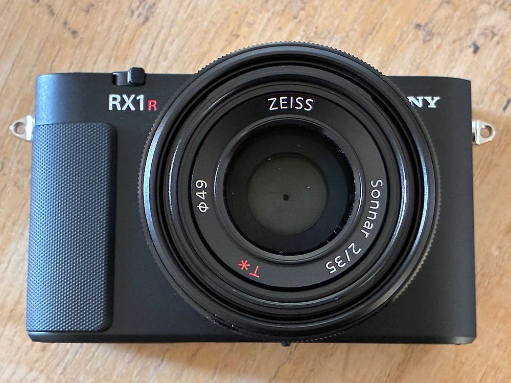 SONY RX1R III (Neu (gemäss Beschreibung)) in Basel für CHF 3500 – mit ...