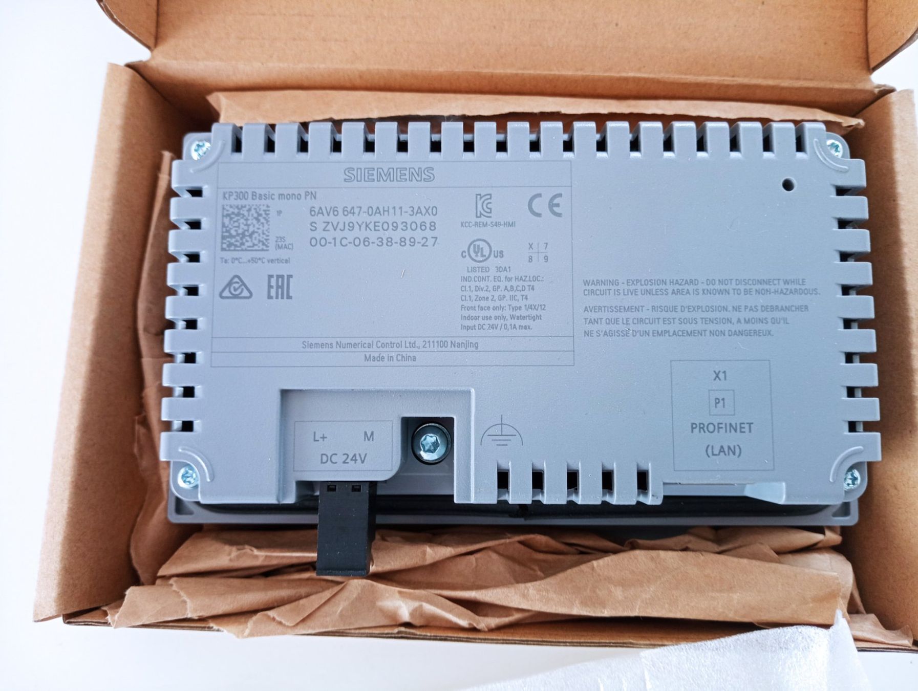 Siemens Componenti elettronici: Siemens SIMATIC HMI KP300 Basic mono / 6AV6647-0AH11-3AX0 – Usato da Ufhusen venduto da HKSC 1