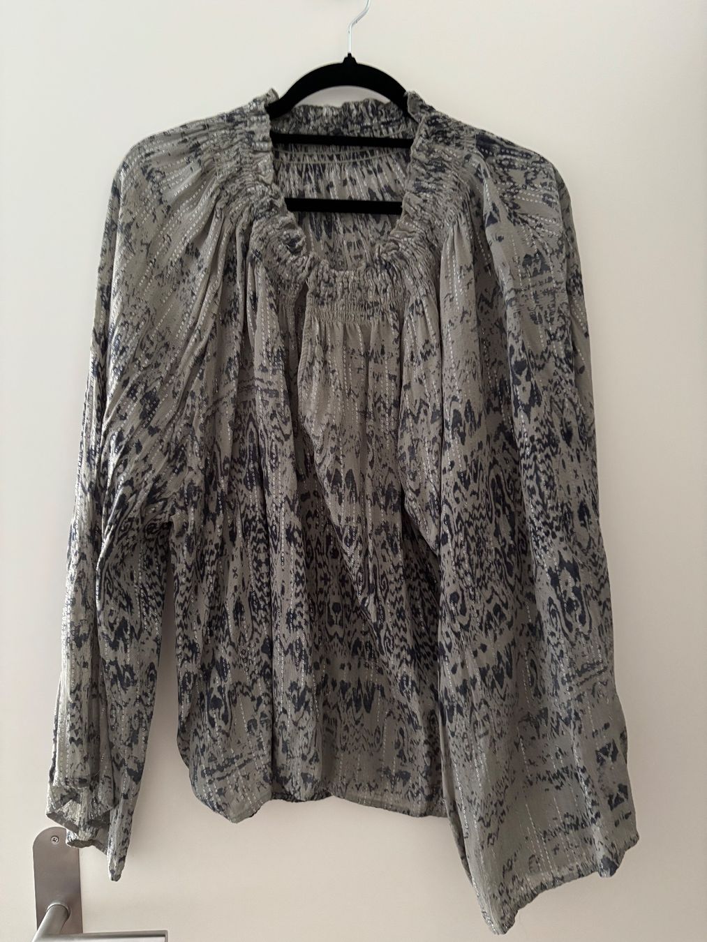 T-shirt: T-shirt , taille L – Usato da Neuchâtel venduto da Zoilab 1