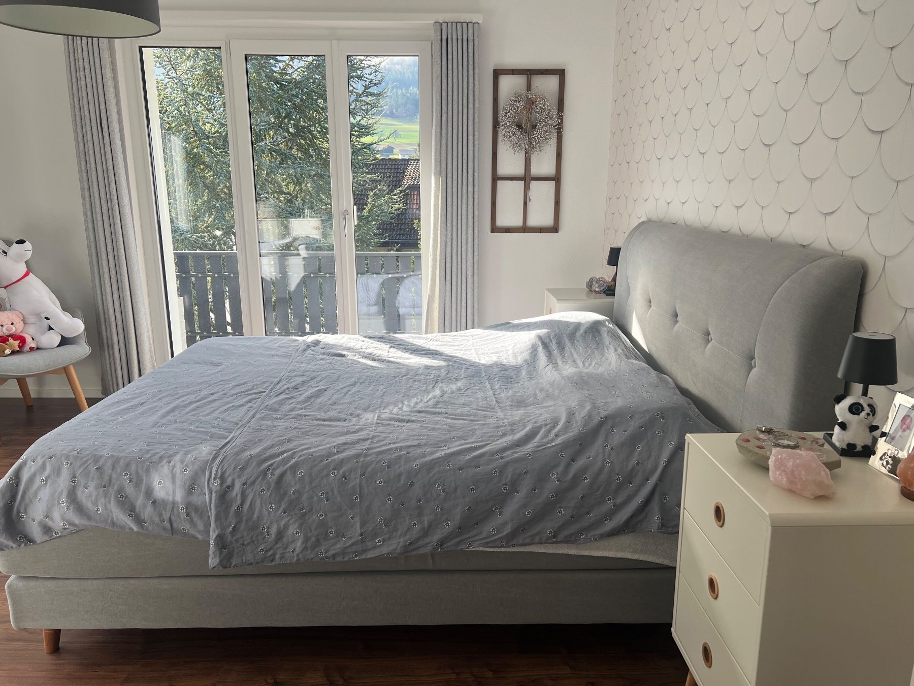 Betten: Boxspringbett Hellgrau – Gebraucht aus Matzendorf von jasmine9 2