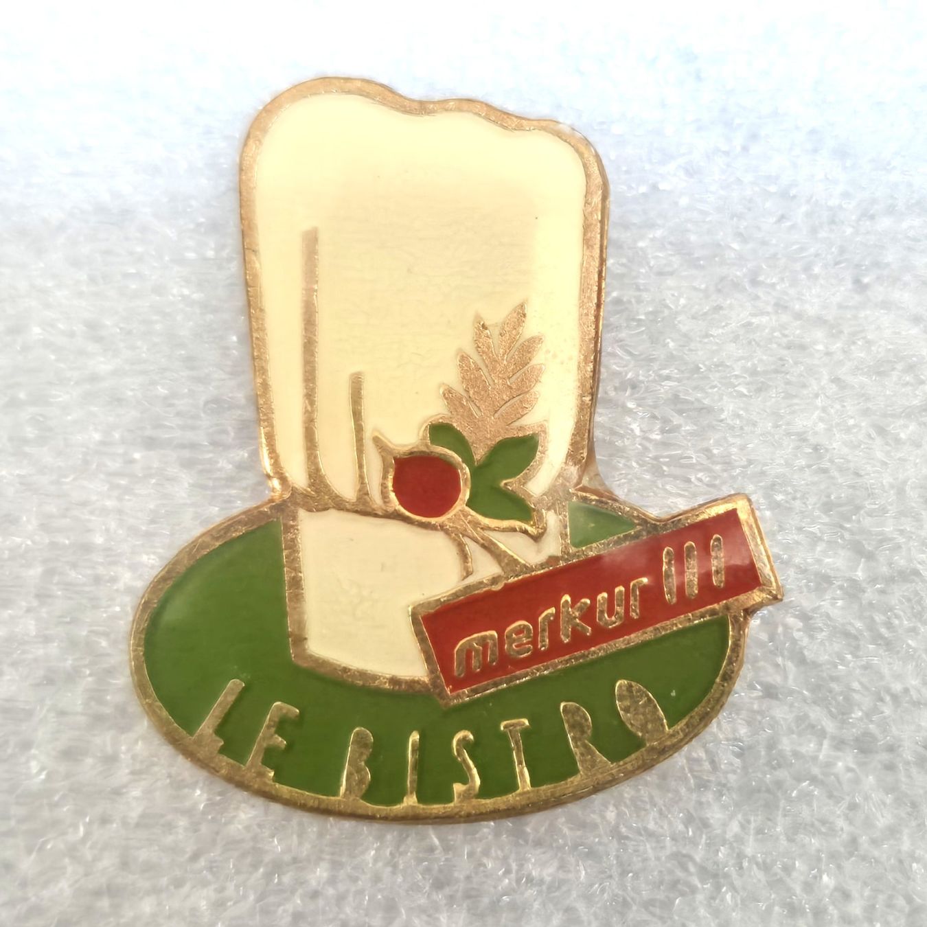 Plaquettes & Badges: Pin - Merkur "LE BISTRO" – D'occasion à Hochfelden par McGarrett