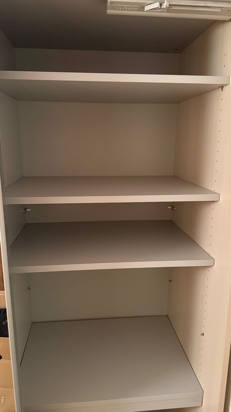 Pfister Schränke: Schiebetür Schrank – Gebraucht aus Bülach von lar.rech 2