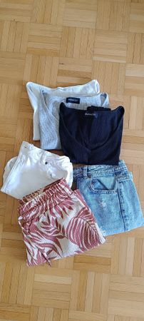 Sommer-Set: 3 Shirts und 3 Shorts Gr. XS TOP Zustand