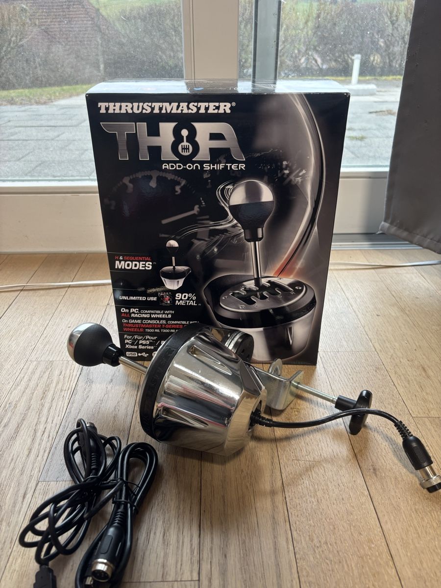 Thrustmaster Controller: Thrustmaster Th8A Schalthebel – Gebraucht aus Seftigen von Jonas_Schuetz