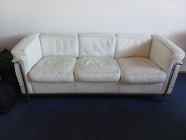 Original Le Corbusier LC2 3-Sitzer | Weisses Leder