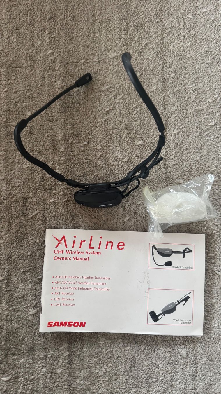 Microfoni: Samson AirLine AH1 Headset – Usato da Knutwil venduto da Clabrey