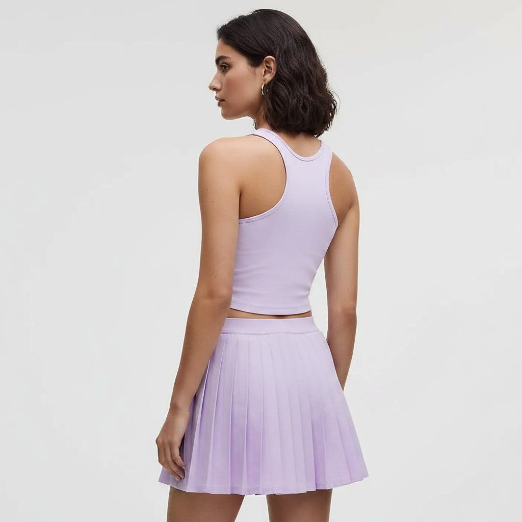 Lululemon Tops: Lululemon Lila Sport-Top size 14 – Gebraucht aus Zürich von ale_xxz7 1
