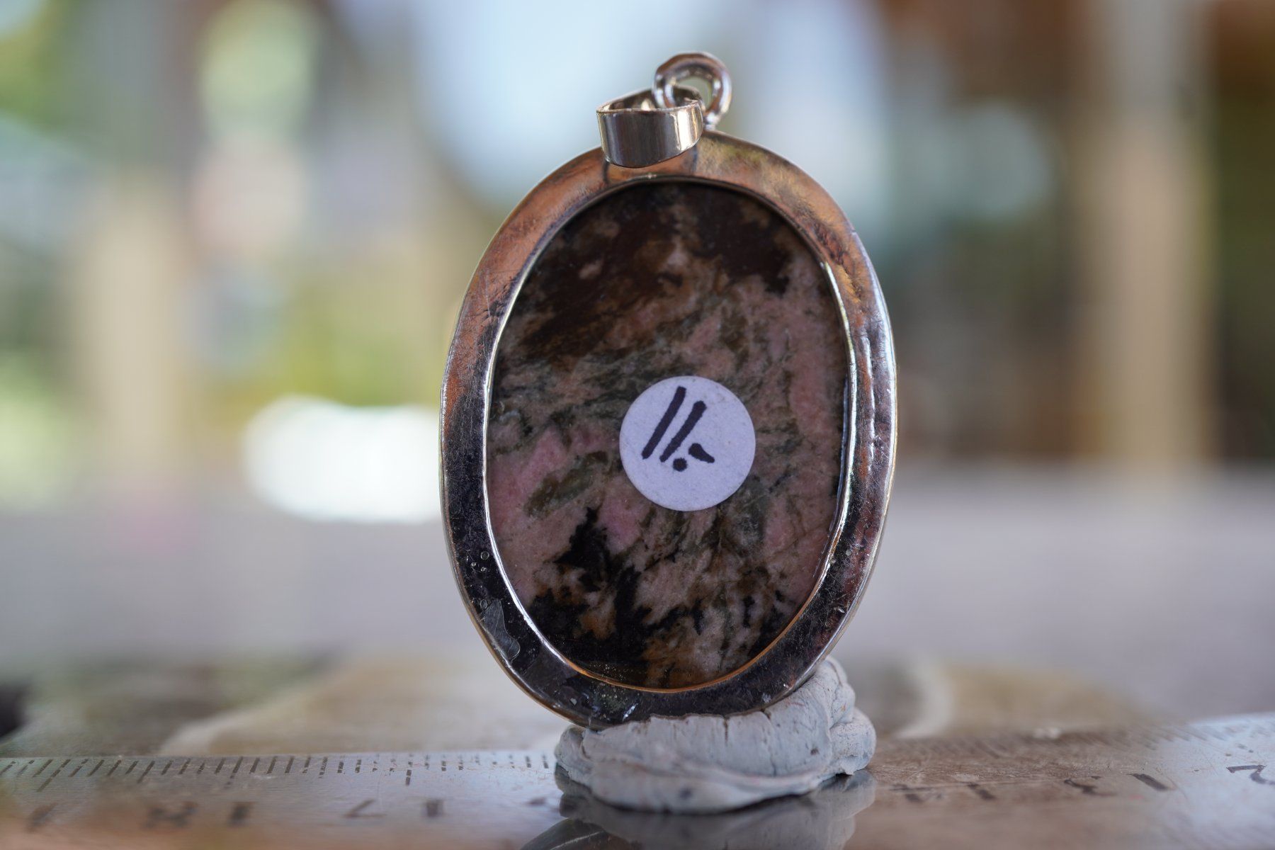 Ciondoli: Rhodonite   Oval        Anhänger  Räumung – Nuovo e nell'imballaggio originale da Eschenbach SG venduto da topstone 3