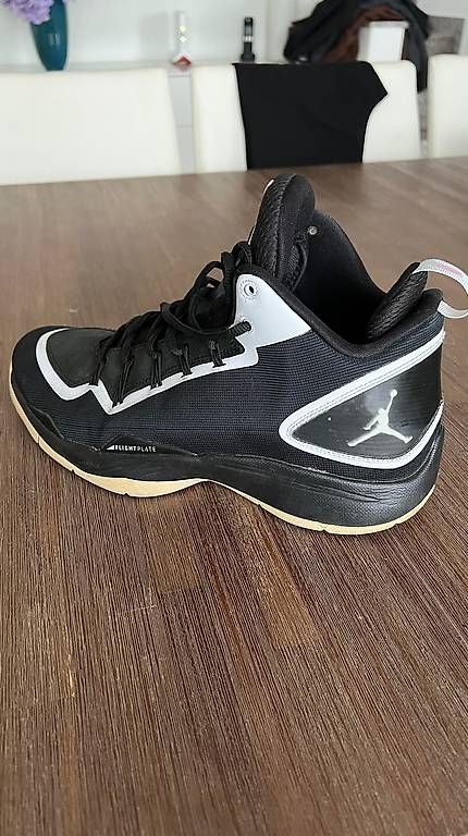 Jordan Scarpe da uomo: Snikers Jordan Super Fly 2 – Usato da Hoeri venduto da negoziation