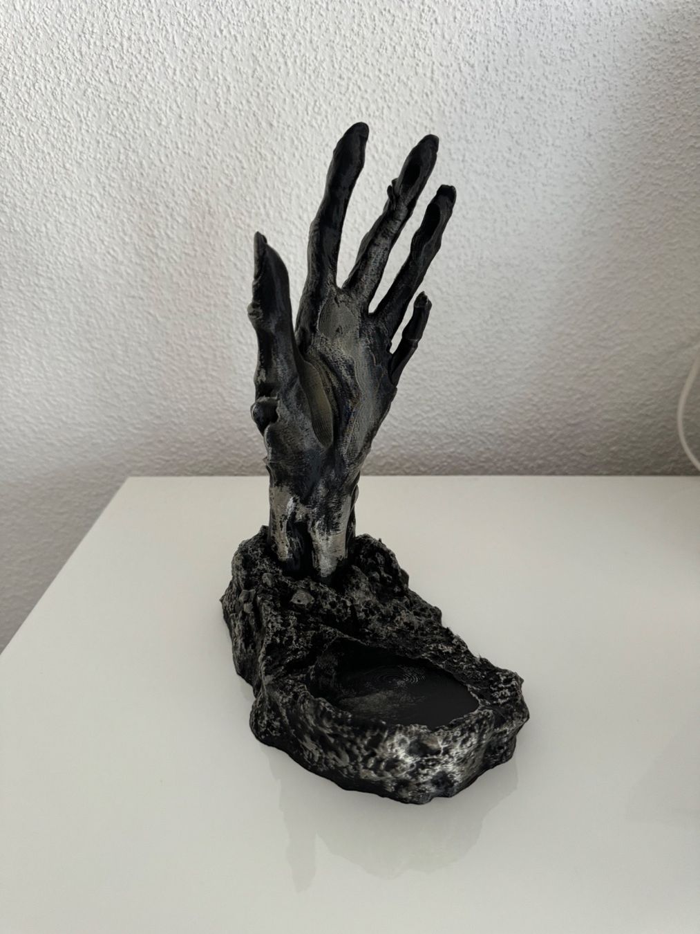 Portabottiglie: Main alien crépie support pour bouteille – Nuovo (secondo la descrizione) da Vicques venduto da PAMB3D 2