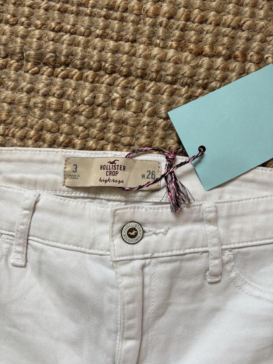Hollister Pantaloni: Pantalon Hollister  – Usato da Neuchâtel venduto da cam_lf7y 1