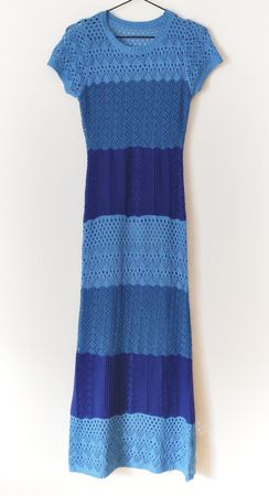 Maxi-Kleid Strickkleid Ajour Spitze Dress Robe blau Gr.S