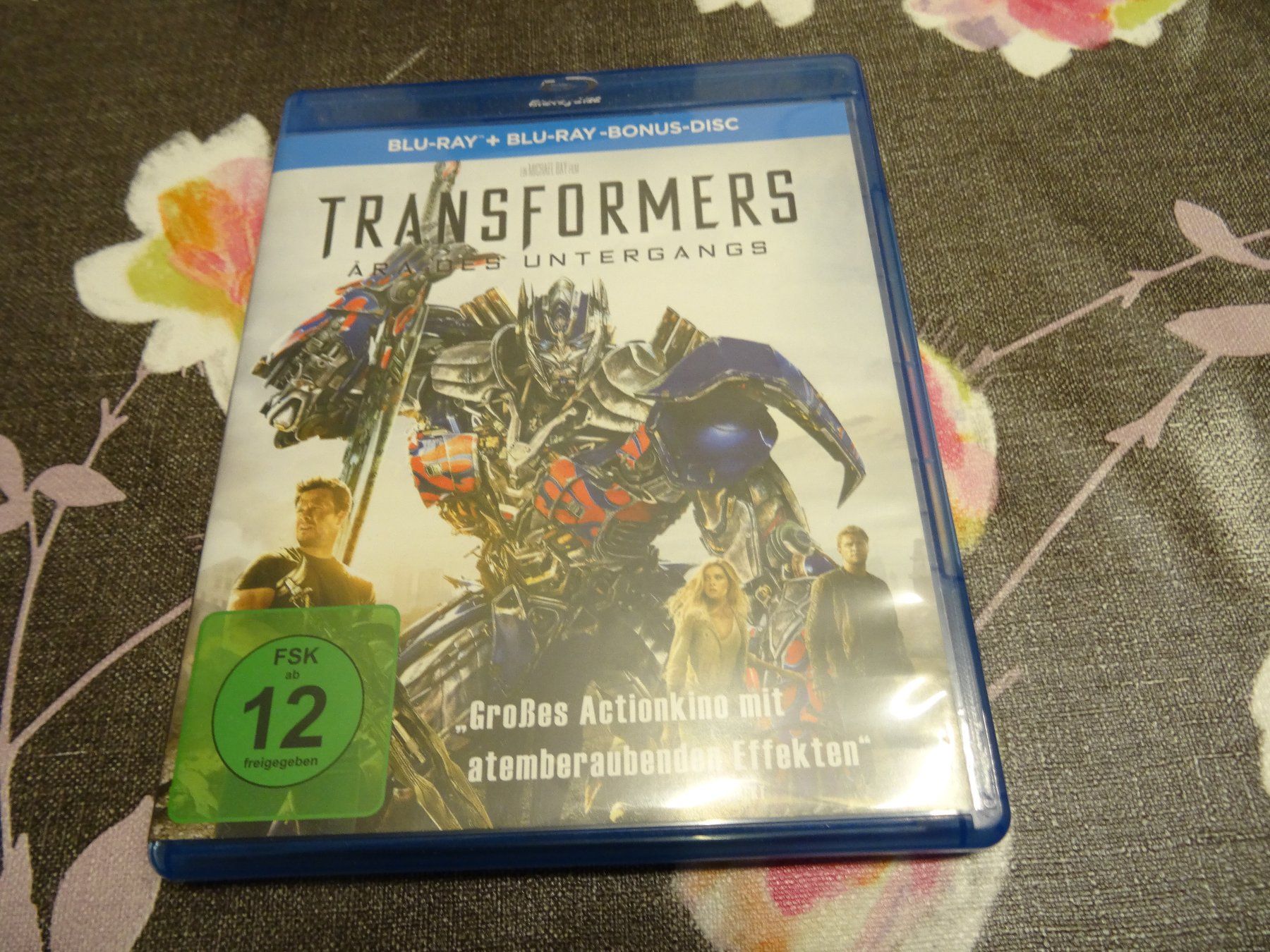 Tutti i DVDs: Transformers - Ära des Untergangs BLU-RAY – Usato da Olten venduto da Disc-Verkauf