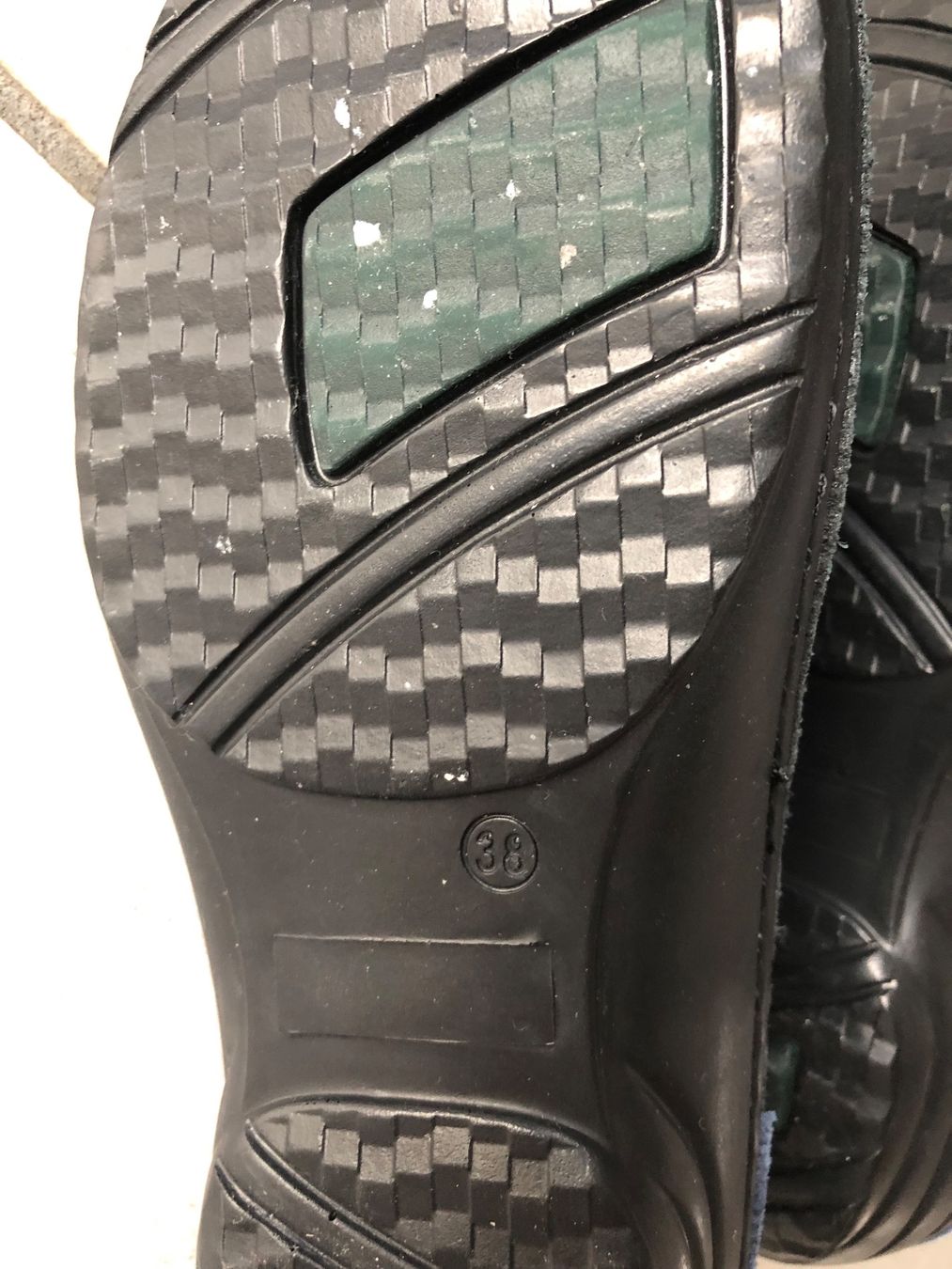 Scarpe da donna: Slipper Jürgen Hirsch – Usato da Liestal venduto da FlomiVivi 2