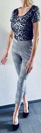 Elegante Damen Stoffhose Gr. 38 Grau/Weiss Karriert