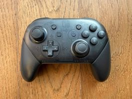 Pro Controller / schwarz / ohne Ladekabel / Nintendo Switch
