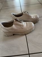 Weisse Schuhe, Gr. 39