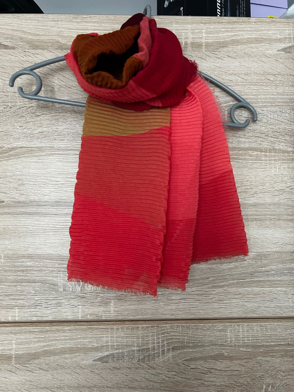 Foulards, Tücher & Schals: Foulard – Gebraucht aus Lausanne von naranjo