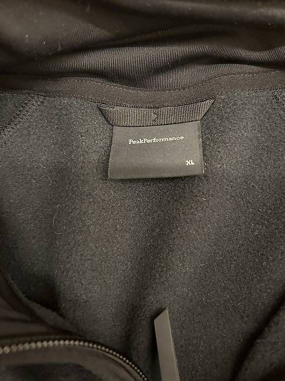 Vestes: Peak Performance Midlayer Jacke  – D'occasion à Küsnacht ZH par bonitalina 1