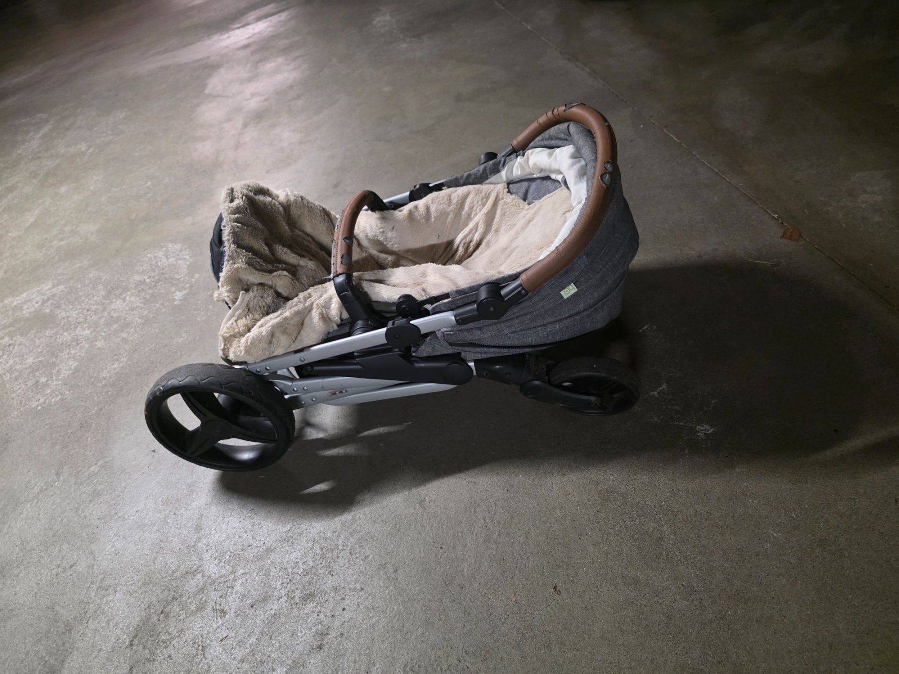 Carrozzine: Kinderwagen BO – Usato da Bern venduto da KavIndustries 2