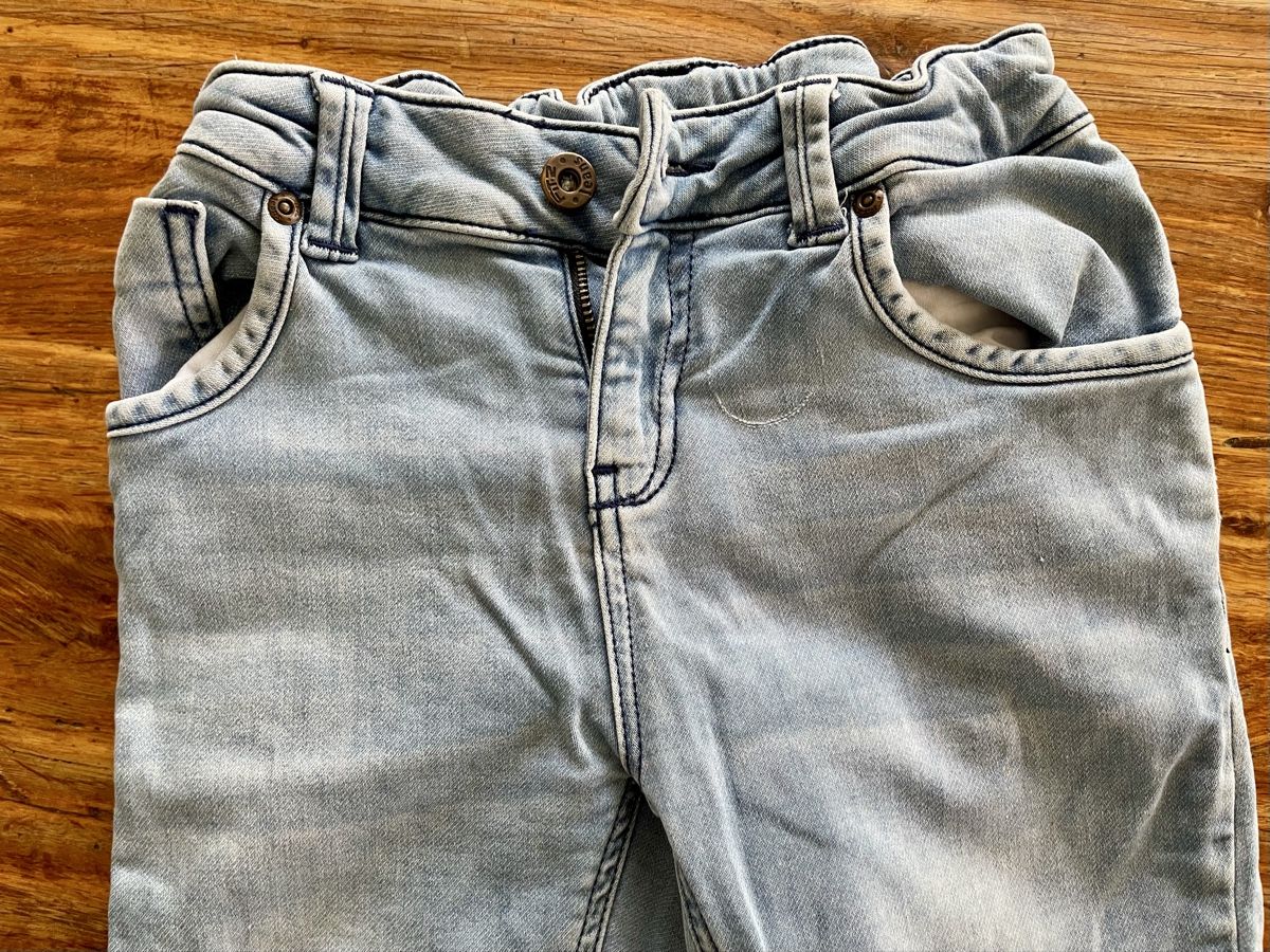 Pantaloni: weiche Caprihose von Fitz Gr. 152 – Usato da Buchrain venduto da Sunny026 1