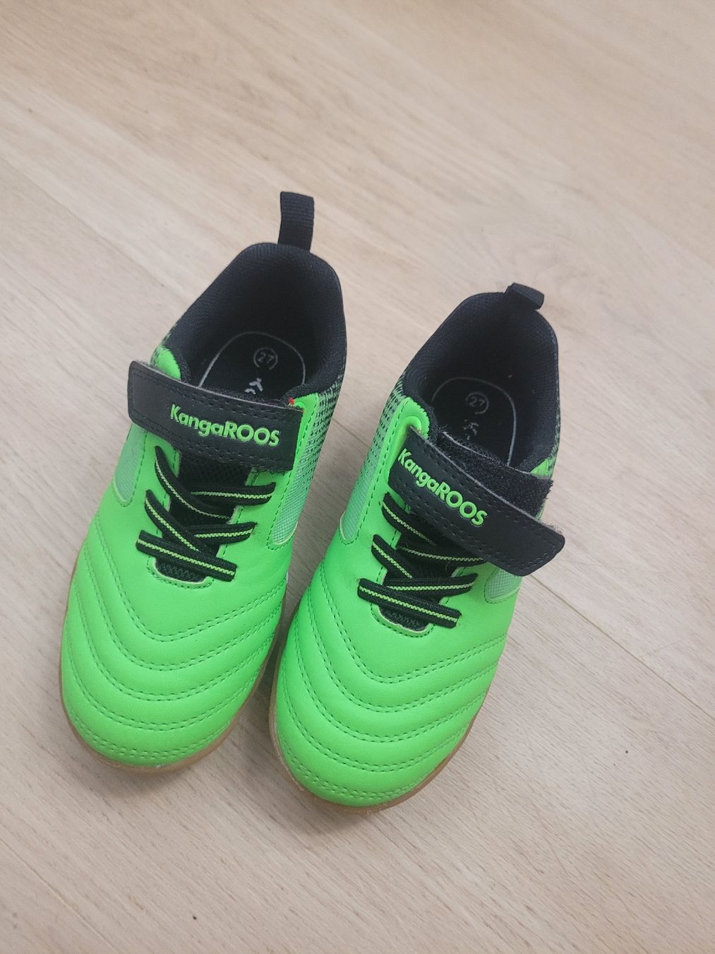 Schuhe für Jungen: Hallenschuhe Gr. 27 Kangaroos – Gebraucht aus Lupsingen von sta_wgg5 1