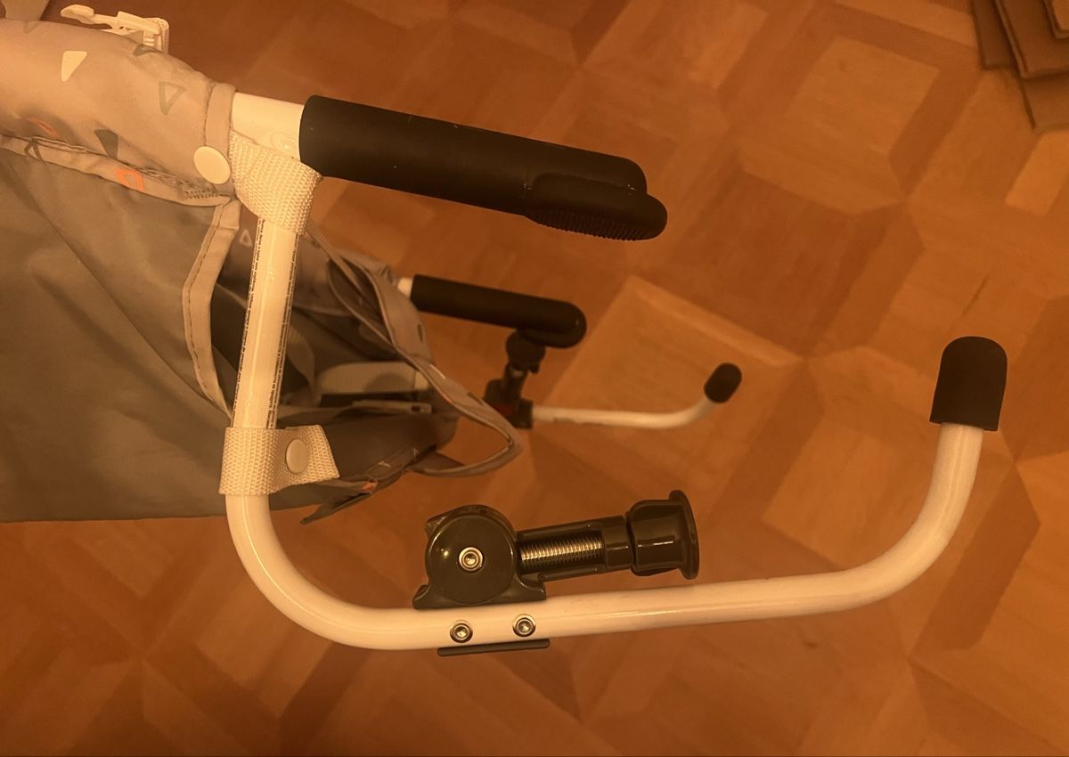 Seggiolini per auto: mobiler Kinder-Tischsitz – Usato da Winterthur venduto da T_Haag 2