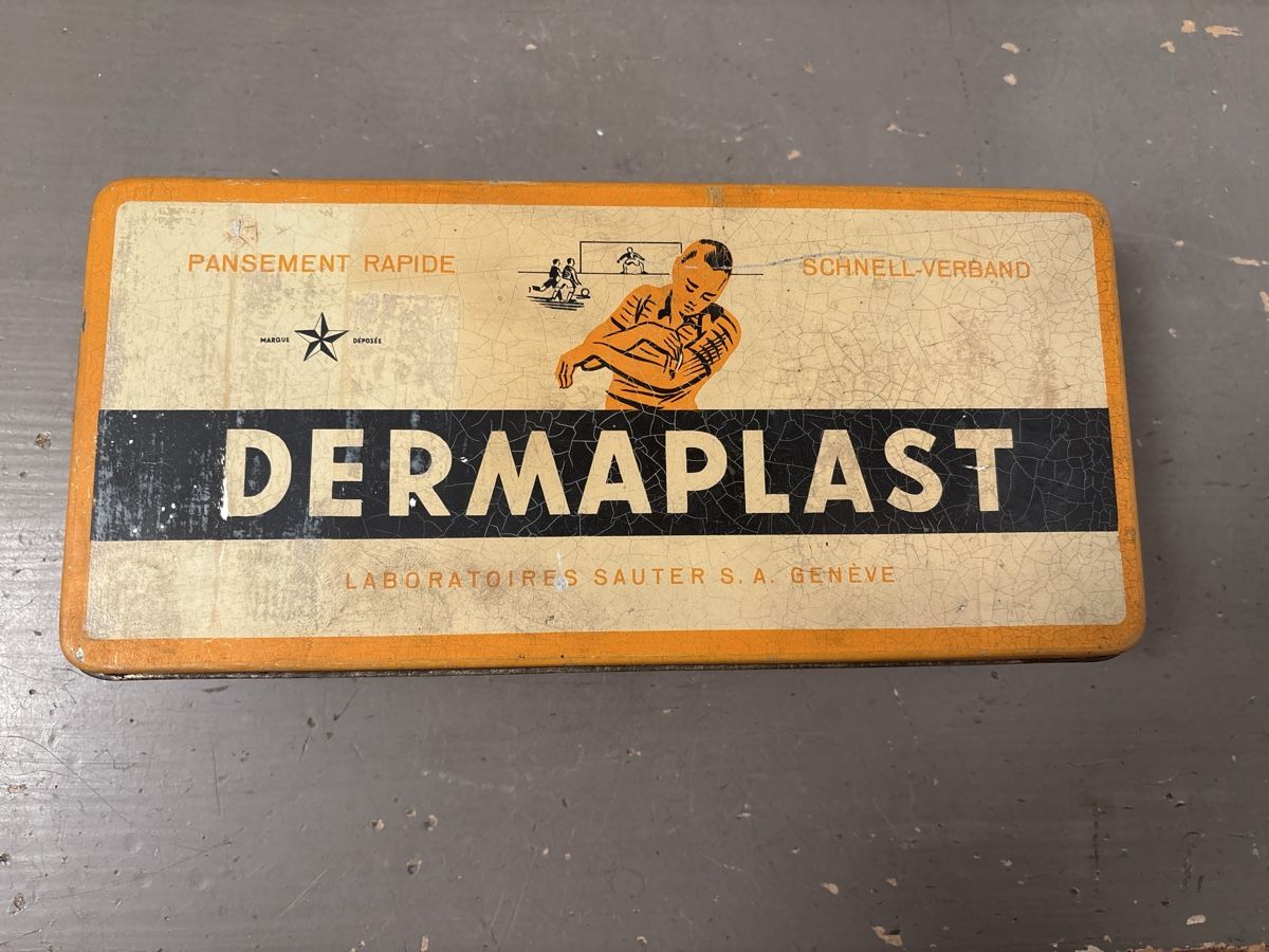 Dosen: Dermaplast alte Blechdose – Gebraucht aus Basel von magnummarine