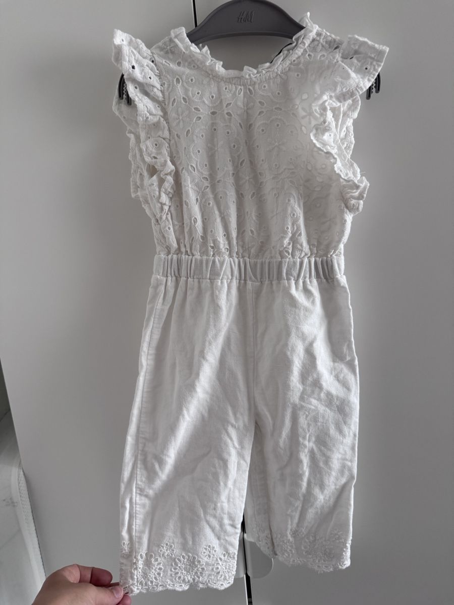 Pagliaccetti: White Broderie Summer Romper – Usato da Zürich venduto da lui_ns5h