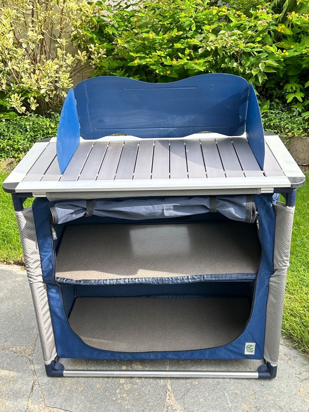 Tavoli: Camping Kochtisch, zerlegbar – Usato da Thalwil venduto da Polichimelle