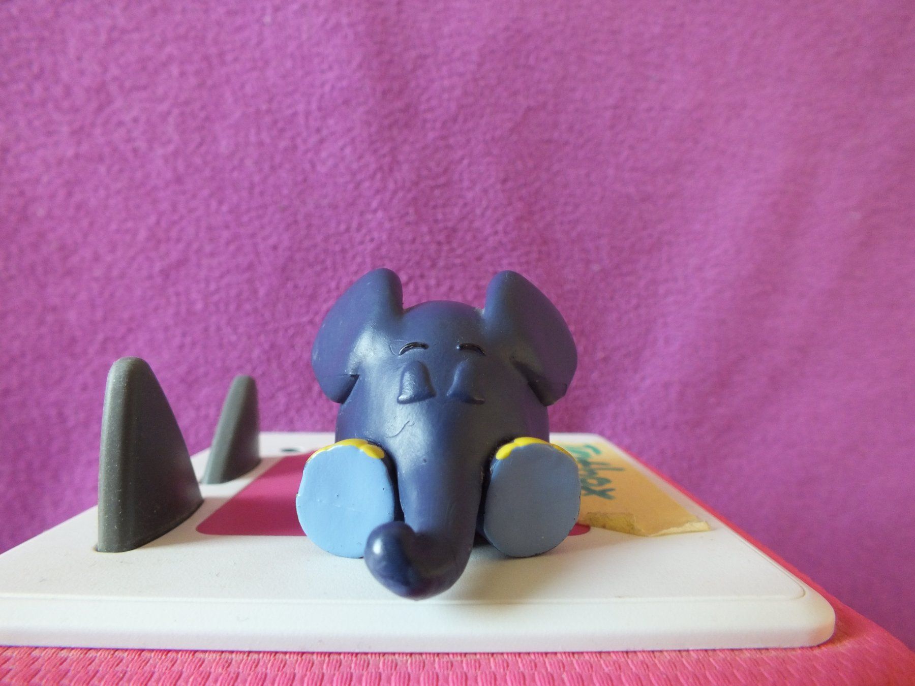 Tonies Giocattoli: Tonie Box Figur - Die Sendung mit der Maus - Elefant – Usato da Müllheim Dorf venduto da Seeeule01 1