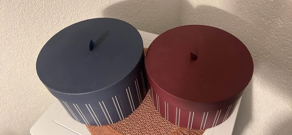 Tutte le decorazioni: 2 Geschenkboxen, rund – Usato da Seon venduto da Sunny-Schmuck78 1