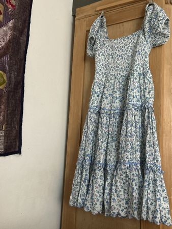 Kleid LoveShackFancy Blumenmuster Grösse S neuwertig