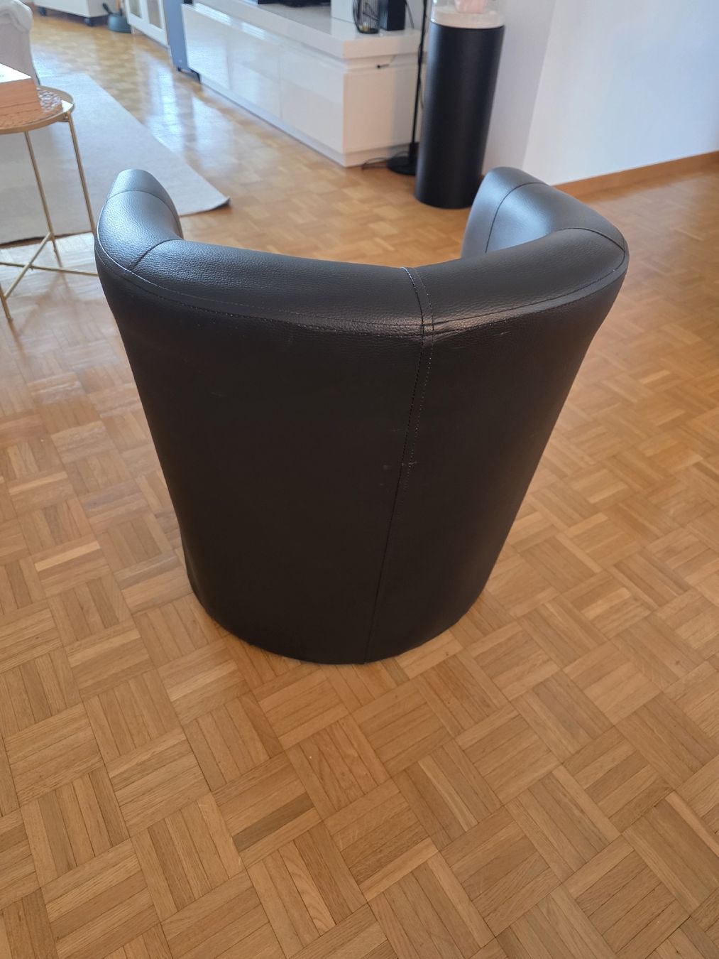 Poltrone: Ledersessel – Usato da Richterswil venduto da Tatjanalisha 2