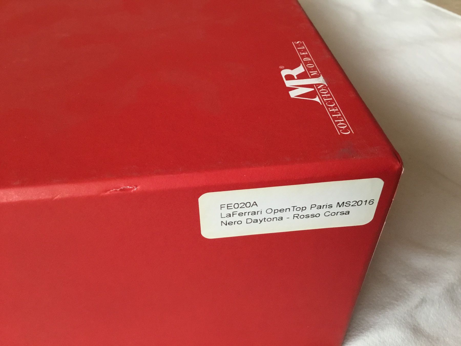 Ferrari Modellini d'auto: MR Modellauto / LaFerrari Paris MS2016 / 1:18 / FE020A – Nuovo e nell'imballaggio originale da Brig venduto da Sonne11 4