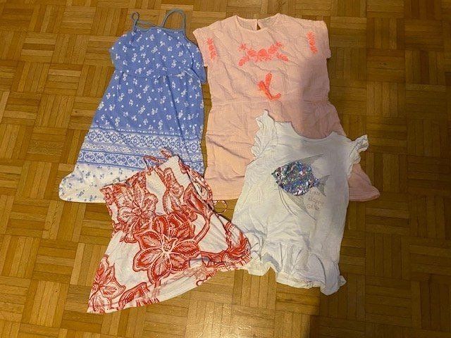 Lotti & Set di vestiti: Kleiderpaket Mädchen 4-teilig Grösse 134 /140 – Usato da Emmen venduto da Aribini