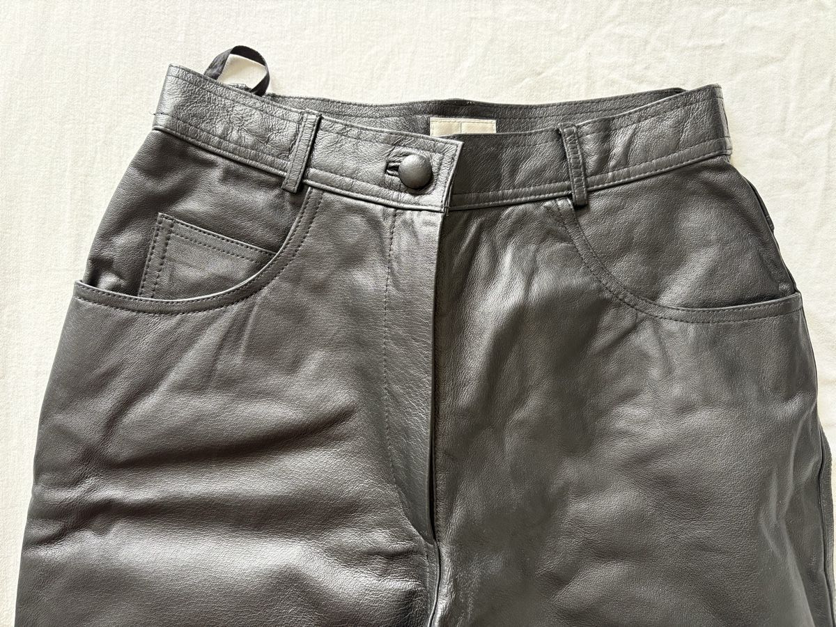 Hosen: Damen Lederhose 38 schwarz – Gebraucht aus Oensingen von Chicotus 2