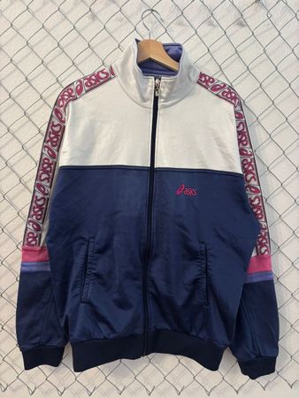 90’s Vintage Asics Tracktop Size 52 fit M/L Rare