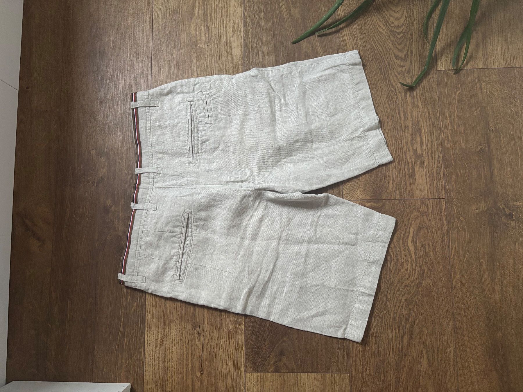 Zara Pantaloni: Short homme 100% lin taille S – Usato da St-Saphorin-Lavaux venduto da cin_c6cy 1