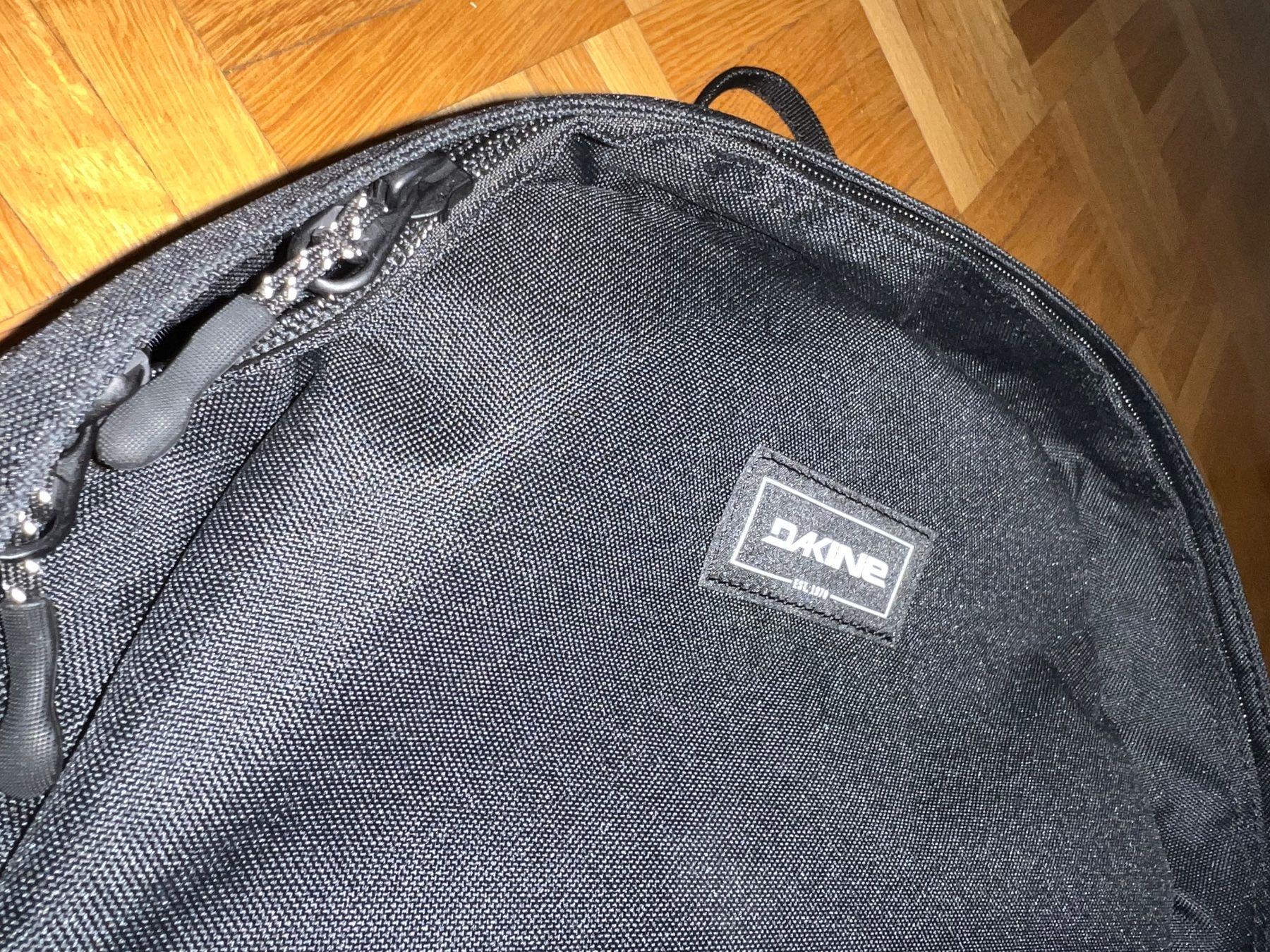 Dakine Rucksäcke: Dakine Rucksack schwarz - Neu – Neu und originalverpackt aus Zürich von robshubs 5