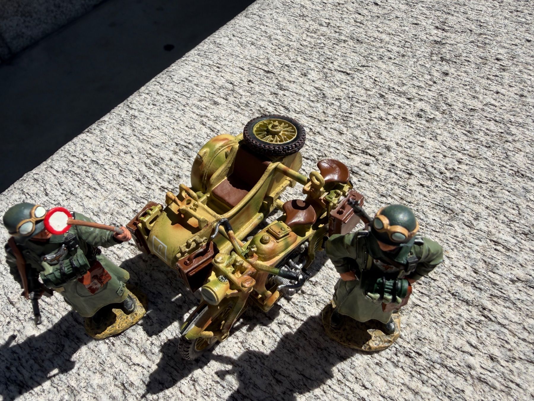 Modellini d'auto: King & Country WAR Germany Sidecar Set – Usato da Chiasso venduto da Carrara-Modellismo 3