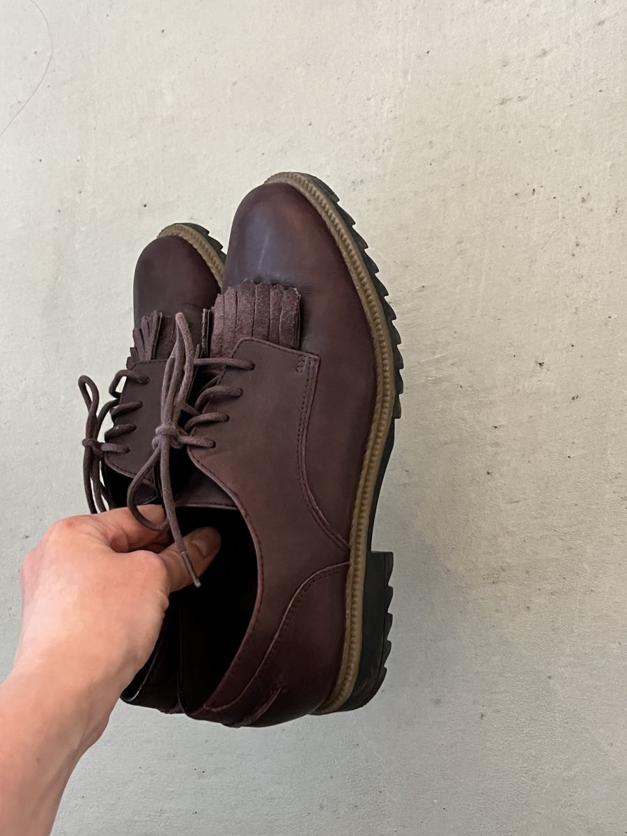 Clarks Scarpe da donna: Clarks Wing tip Oxford Schuhe, Gr. 37 – Usato da Köniz venduto da mil_p 1