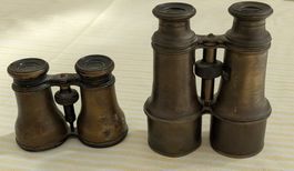 2 antike Messing Feldstecher