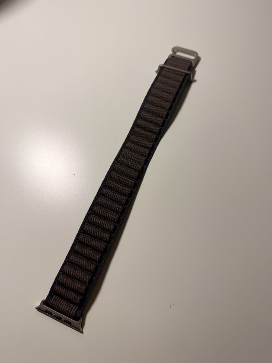 Apple Armbänder & -reifen: Alpine Loop 49mm für Apple Watch Ultra  – Neu (gemäss Beschreibung) aus Wallbach von Stefanie81