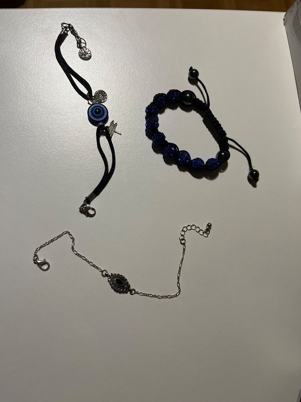 Altri gioielli: Lots 3 bracelets – Usato da Montsevelier venduto da Duna2210 2