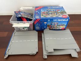 Siku World Parkhaus 5505 mit Zubehör gebraucht Zustand