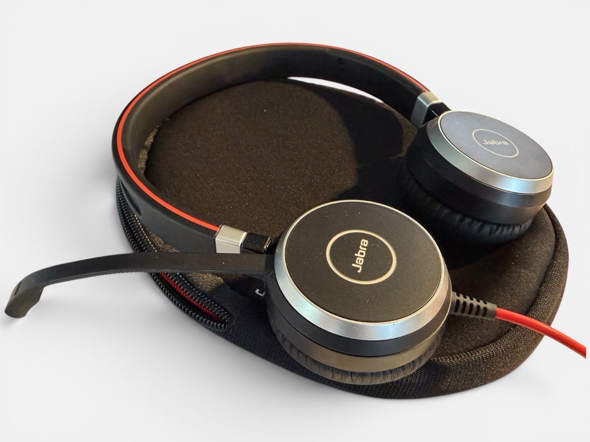 Jabra Kopfhörer: Jabra Headsett mit Tasche – Gebraucht aus Steffisburg von MSTYLE