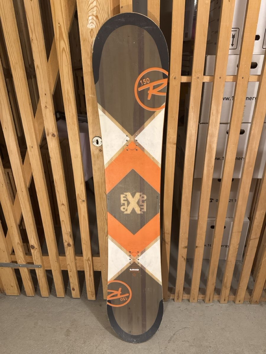 Rossignol Board: Snowboard 150cm von Rossignol, Rocker – Usato da Schliern b. Köniz venduto da amo_lln9