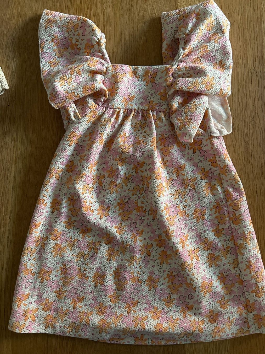 Zara Ensembles coordonnés: Kleidchen von Zara – Neuf (Voir description) à Stäfa par Michelecarmen8892 2